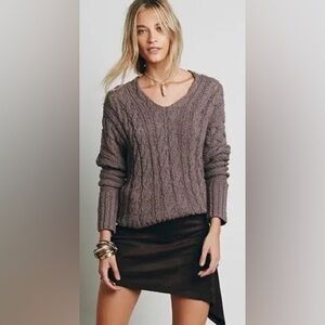 Free People Easy Cable V-Neck Oversize Sweater Taupe Mushroom Cotton Size M